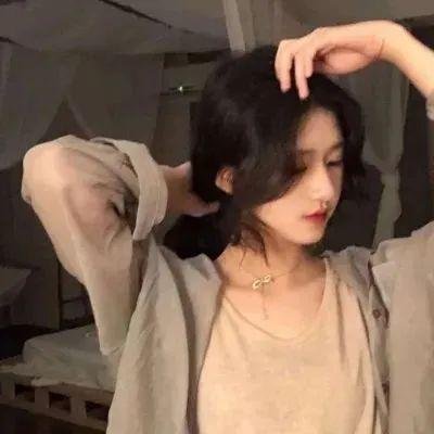 夏娃的对面房